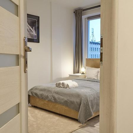 Oomph Warsaw Central Premium Apartments Buitenkant foto